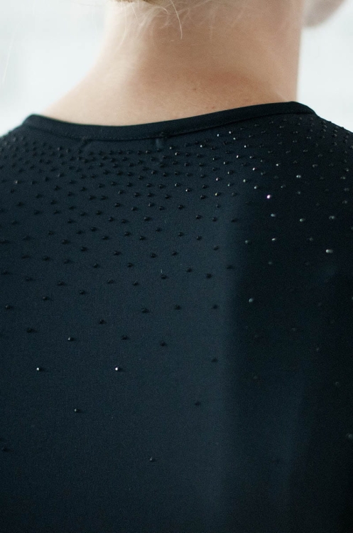 Rose-Training-Shirt-Black-u3.jpg